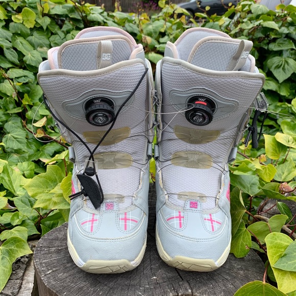 DC Girl’s Scout BOA Snowboard Boots - Picture 6 of 11